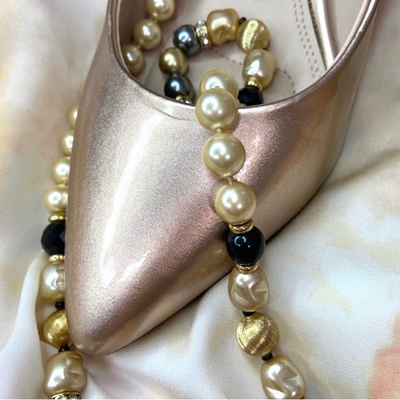 Joan Rivers Jewelry - Vintage rare signed Joan Rivers multi colour pearl necklace with crystals